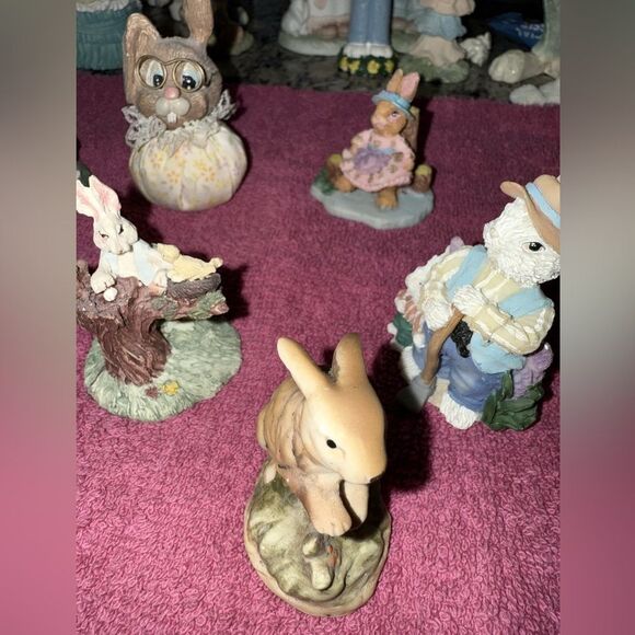 Decorative Rabbit Figurine Set - Multicolor - Picture 2 of 3